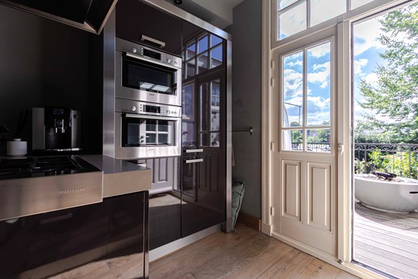 Medium property photo - Burg. de Hesselleplein 23, 6411 CH Heerlen