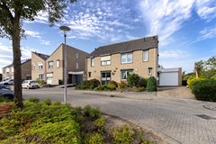 Onder bod: Goed onderhouden twee-onder-een-kapwoning met vrij uitzicht in Heerlen (Vrieheide-De Stack)