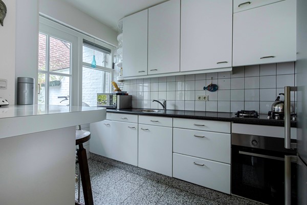 Medium property photo - Burgemeester Waszinkstraat 37, 6417 CT Heerlen