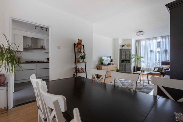 Medium property photo - Hélène Schoenmaeckersstraat 21, 6225 BH Maastricht