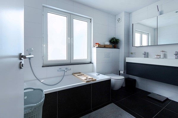 Medium property photo - Hélène Schoenmaeckersstraat 21, 6225 BH Maastricht