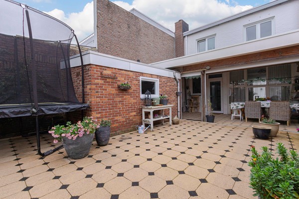 Medium property photo - Hélène Schoenmaeckersstraat 21, 6225 BH Maastricht