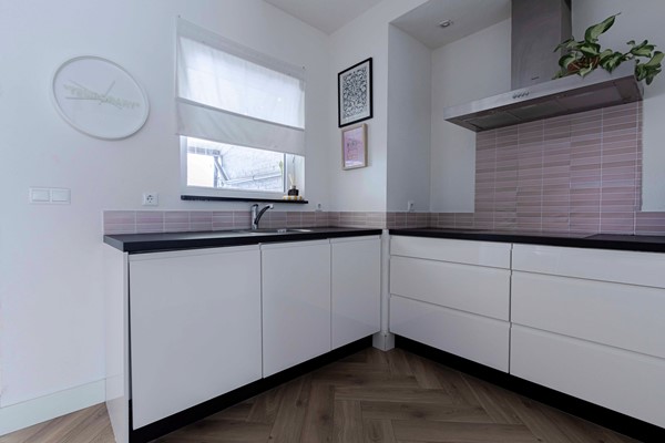 Medium property photo - Bredastraat 11, 6415 AS Heerlen