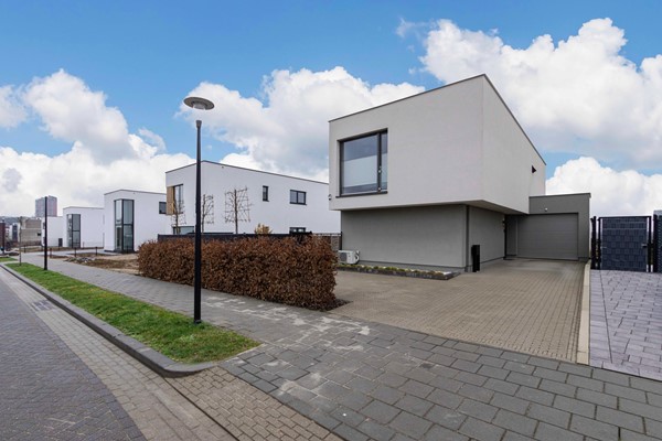 Luxe, vrijstaande woning met energielabel (A+++ in Hoogveld, Heerlen   