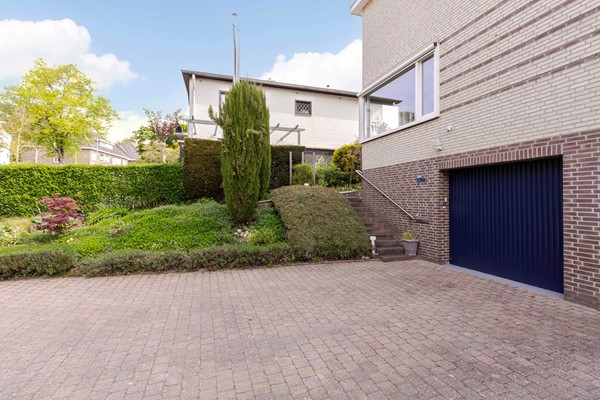 Medium property photo - Molenberglaan 104A, 6416 EP Heerlen