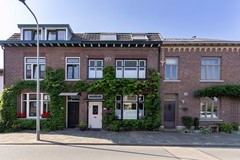 Te koop: Karakteristieke jaren ’20-woning met authentieke details, diepe tuin en volop mogelijkheden om naar eigen smaak te moderniseren.