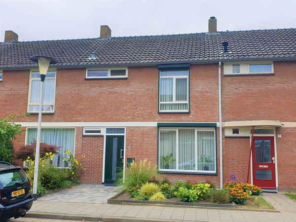 Zwaluwstraat 5, Helmond