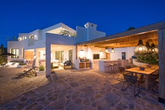 20190306152128000000_Ibiza-Real-Estate-Shoot-11.jpg