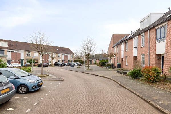 Medium property photo - Griegplantsoen 45, 2992 EH Barendrecht