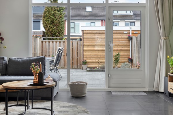 Medium property photo - Griegplantsoen 45, 2992 EH Barendrecht