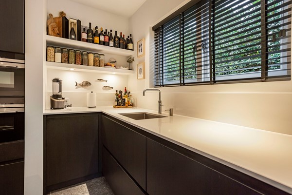 Medium property photo - Van Heemstralaan 19, 6814 KB Arnhem