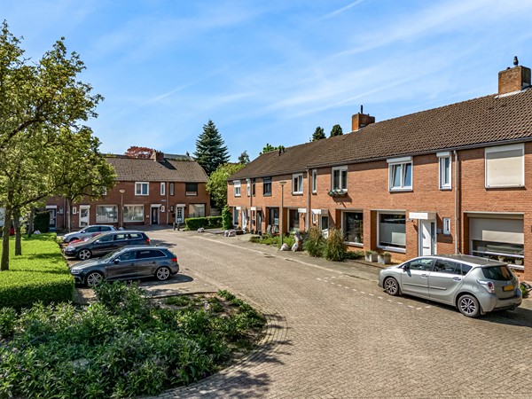 Medium property photo - Smal Weide 32, 6471 JN Eygelshoven