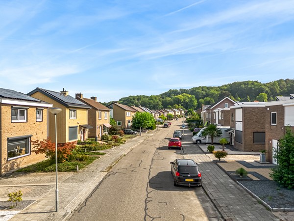 Medium property photo - Graaf Wolter Hoenstraat 42, 6243 BE Geulle