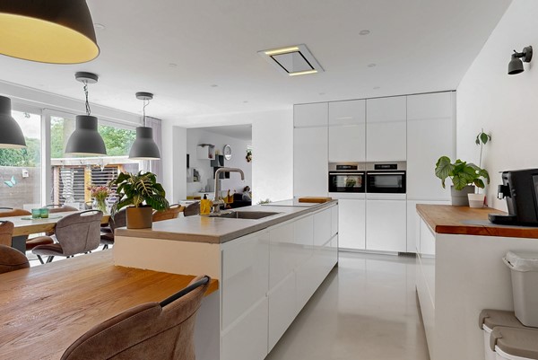 Medium property photo - Zonnebloemstraat 2, 6163 TN Geleen