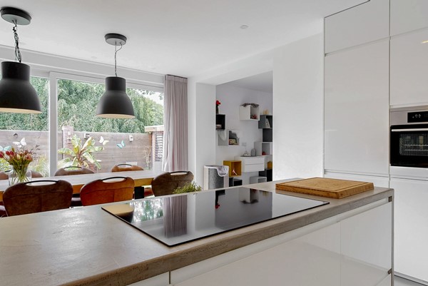 Medium property photo - Zonnebloemstraat 2, 6163 TN Geleen