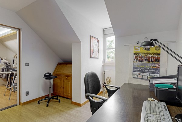 Medium property photo - Dirgelen 99, 6171 DD Stein