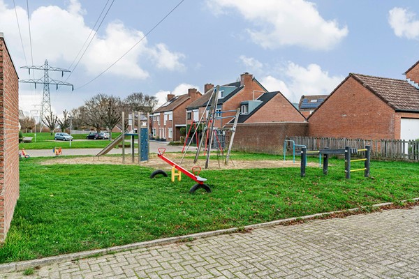 Medium property photo - Joost van den Vondelstraat 18, 6181 DL Elsloo