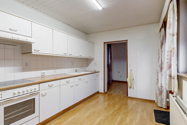 Medium property photo - Heerstraat Noord 104, 6171 CK Stein