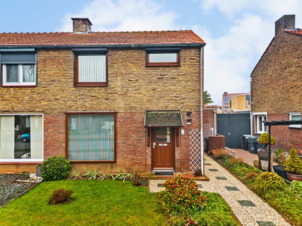 Medium property photo - Heerstraat Noord 104, 6171 CK Stein