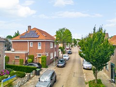 05.jpg