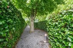97-Warder 174 Warder.jpg