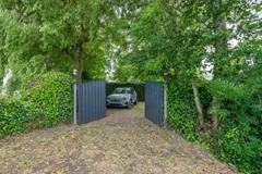 98-Warder 174 Warder.jpg