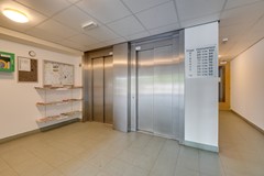 06-Marga Klompe¦ühof 90 Almere.jpg