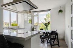 Regge 30-19.jpg