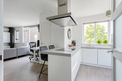 Regge 30-24.jpg