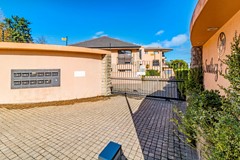 Sold: Haarlem Street 5, 7130 Cape Town