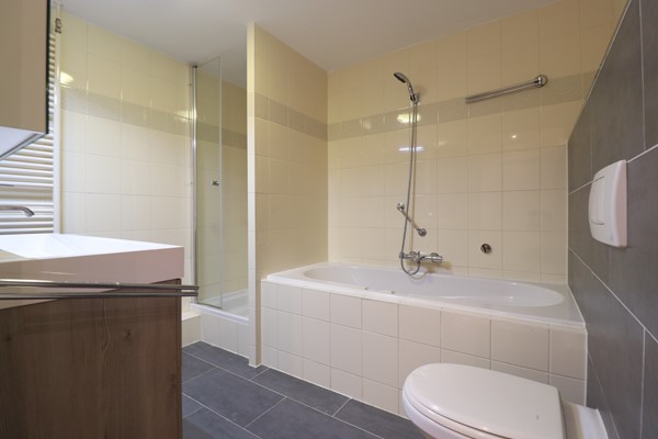 Medium property photo - Van Heenvlietlaan 154, 1083 CM Amsterdam