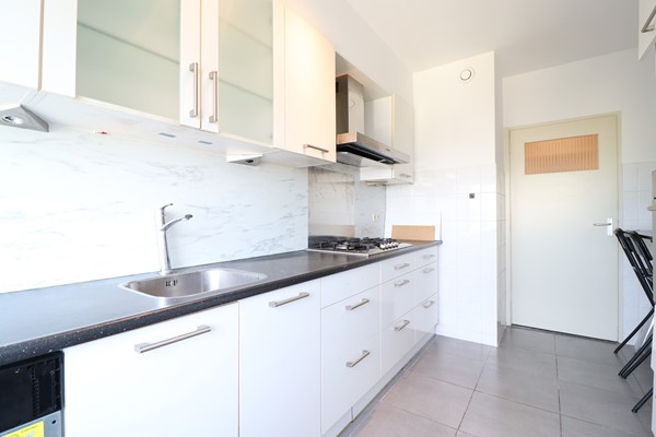 Medium property photo - Van Heenvlietlaan 154, 1083 CM Amsterdam