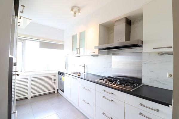 Medium property photo - Van Heenvlietlaan 154, 1083 CM Amsterdam