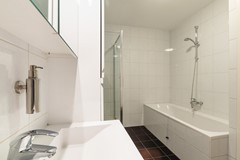 Under offer: Hoofdweg 893, 1055 SC Amsterdam