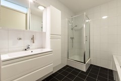 Under offer: Hoofdweg 893, 1055 SC Amsterdam