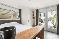 Under offer: Daniël Stalpertstraat 14H, 1072 XE Amsterdam