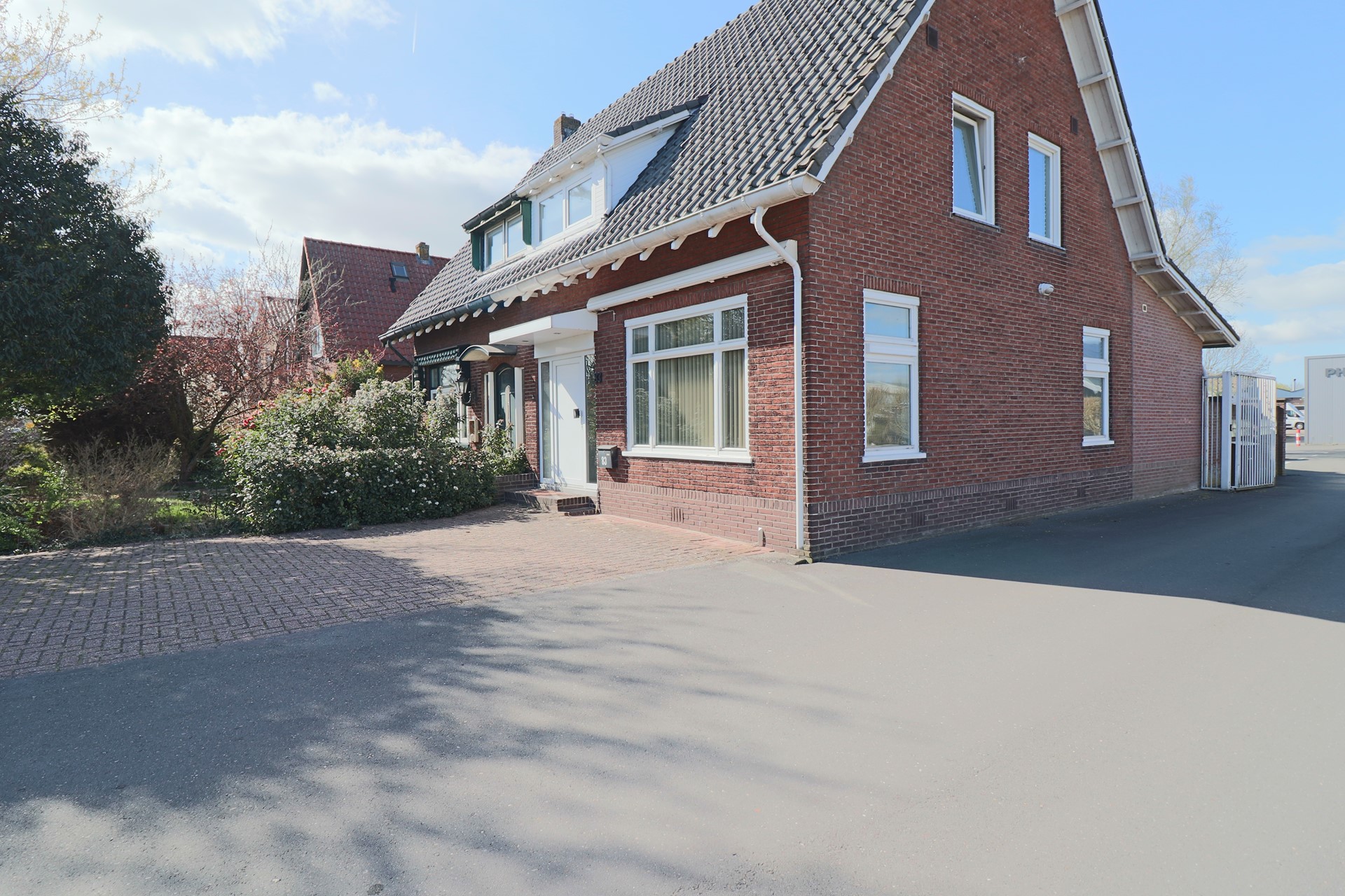 Dom — Aalsmeer