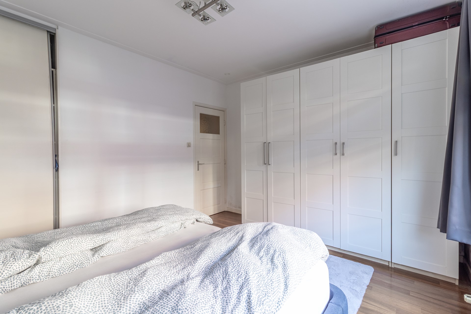 Appartement te huur: Helmholtzstraat 1, Amsterdam