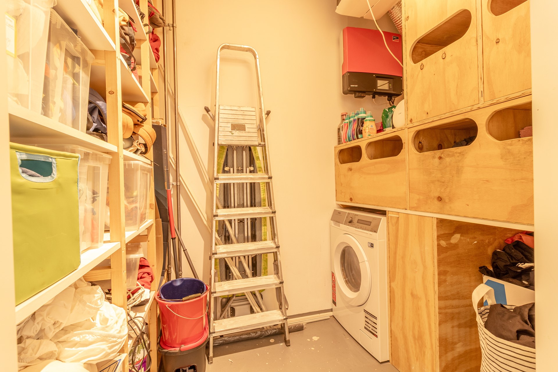 Tussenwoning te huur: Zwanebloemlaan 312, Amsterdam