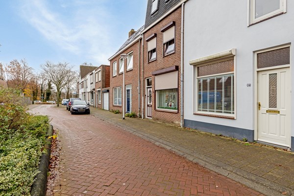 Medium property photo - Asterstraat 34, 4613 AG Bergen op Zoom