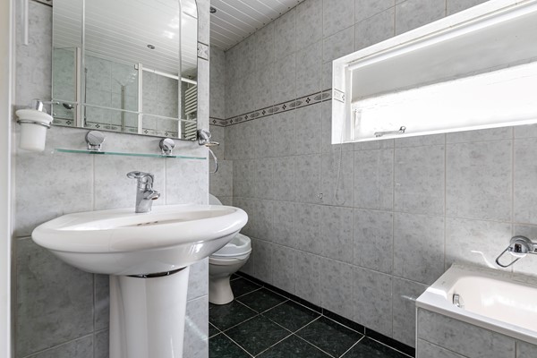 Medium property photo - Koningin Wilhelminastraat 9, 3751 DD Bunschoten-Spakenburg