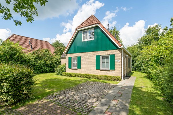 For sale: Hunerwold State 70, 8438 SM Wateren