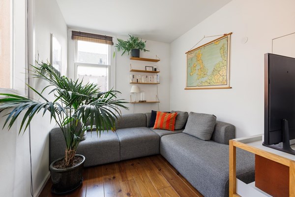 Medium property photo - Van Beuningenstraat 207-3, 1051 XR Amsterdam