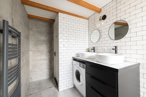 Medium property photo - Van Beuningenstraat 207-3, 1051 XR Amsterdam