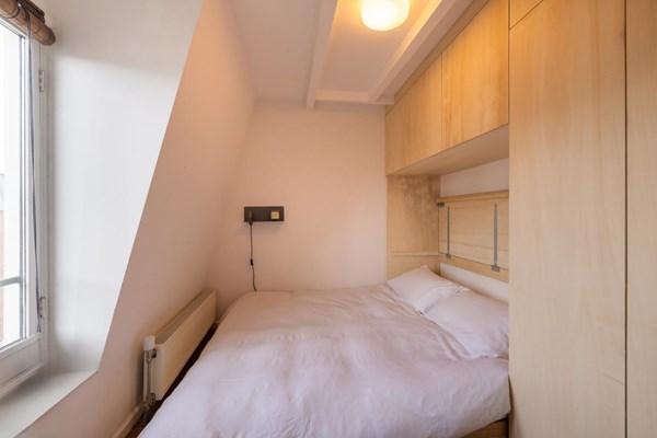 Medium property photo - Van Beuningenstraat 207-3, 1051 XR Amsterdam
