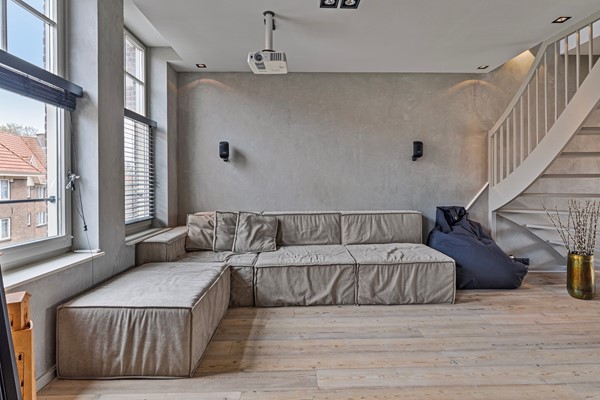 Medium property photo - Oostzaanstraat 293, 1013 WJ Amsterdam