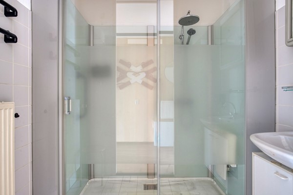 Medium property photo - Mariniersweg 355, 3011 NM Rotterdam