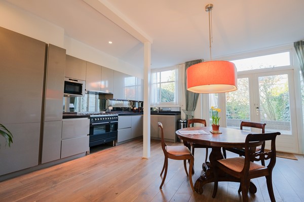 Medium property photo - Arnoldystraat 15, 2024 VG Haarlem
