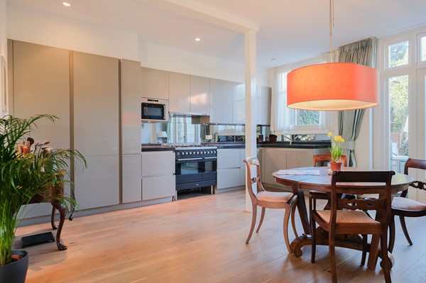 Medium property photo - Arnoldystraat 15, 2024 VG Haarlem