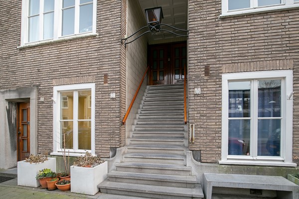For rent: Cliostraat 63-1, 1077KE Amsterdam